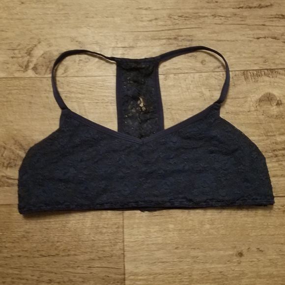 Wonder Nation lace bralettes - Picture 4 of 7